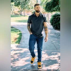 Barbell Apparel Men’s Straight Athletic Fit Jeans 2.0 – Dark Distressed 34x32